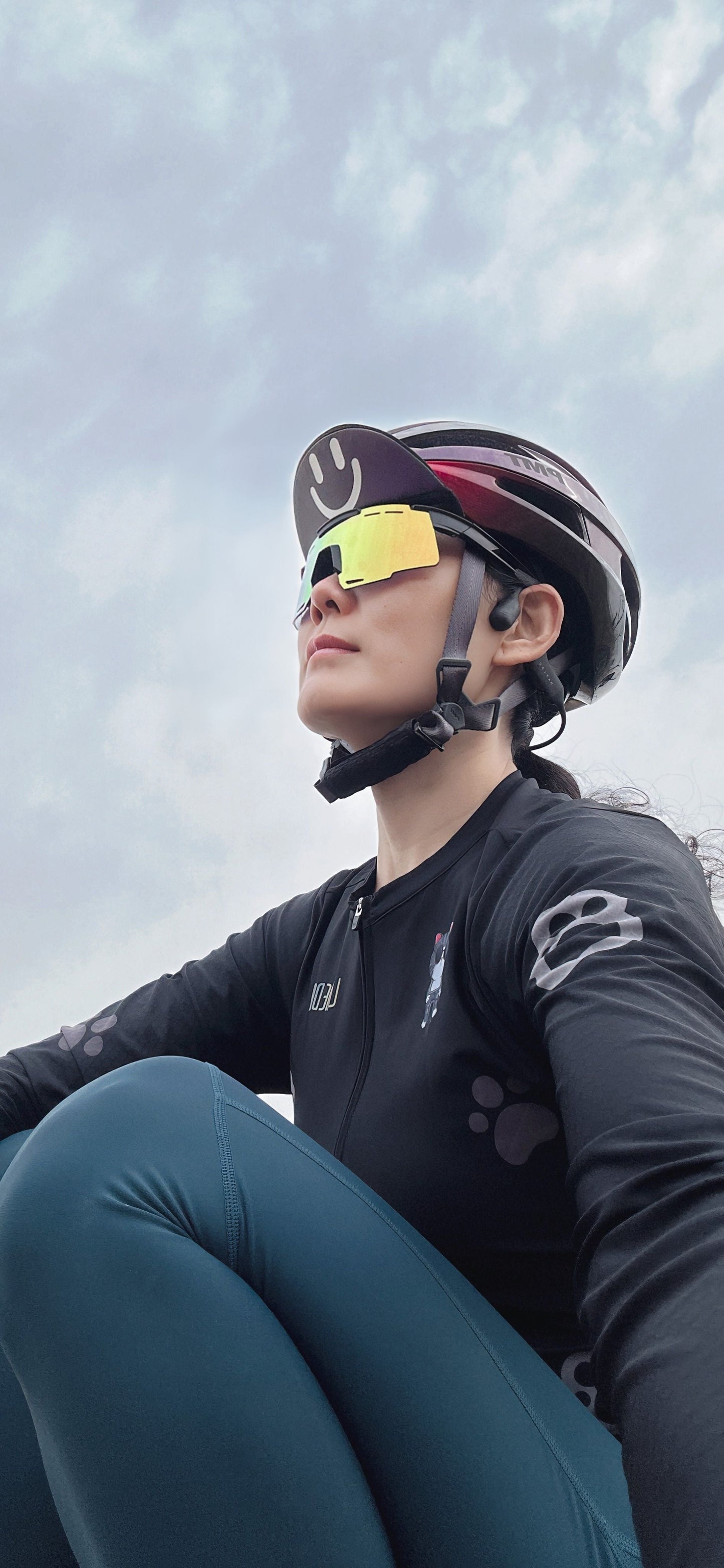 Riding glasses